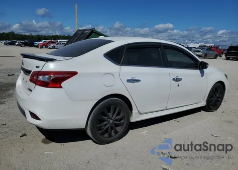 2018 Nissan Sentra S из США, поврежденный, VIN 3N1AB7AP8JY253161